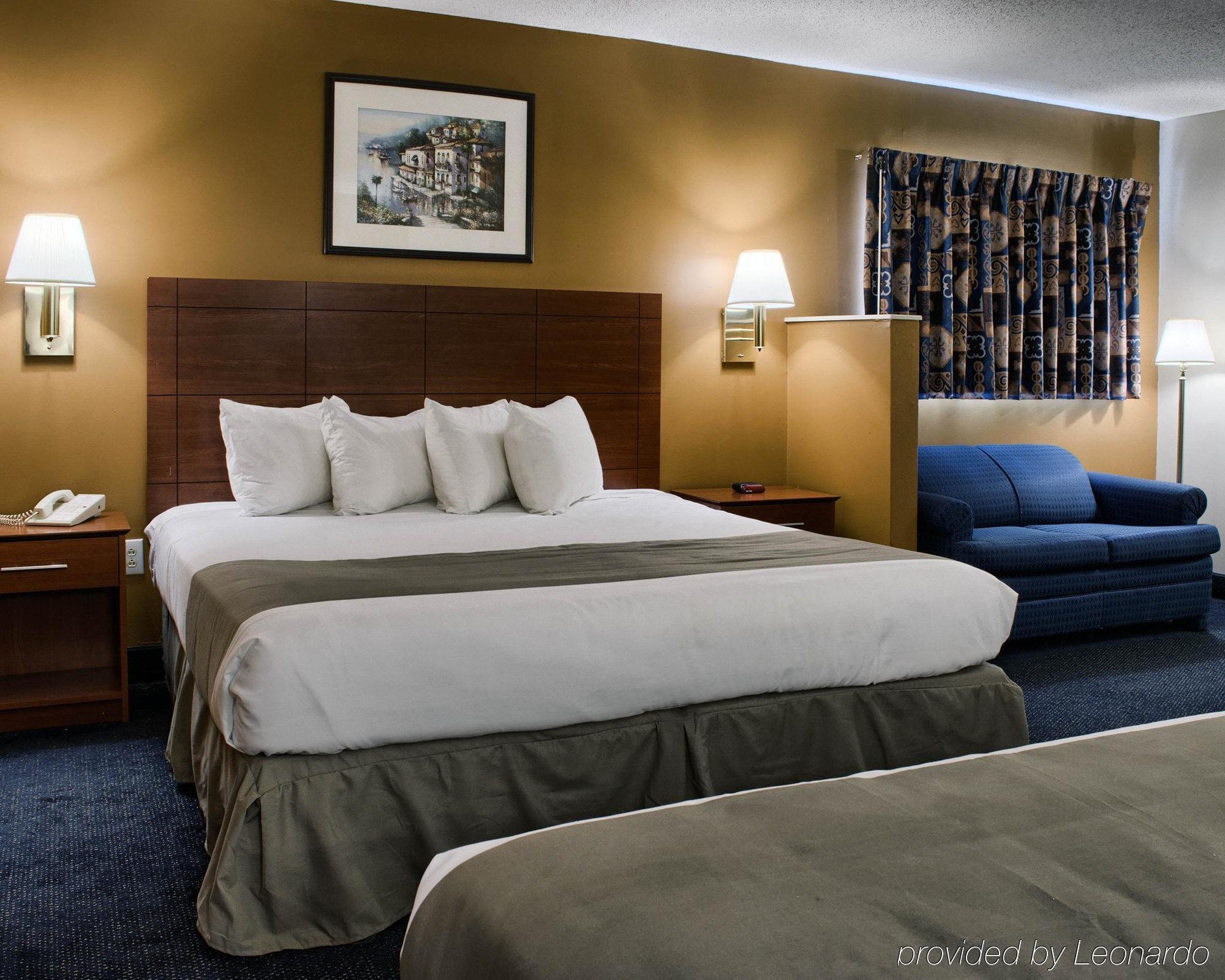 Motel 6-Richmond, Va - I-64 West เฮนริโค ภายนอก รูปภาพ