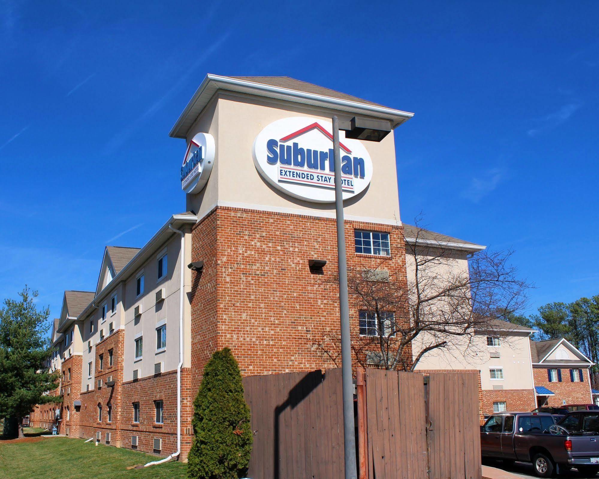 Motel 6-Richmond, Va - I-64 West เฮนริโค ภายนอก รูปภาพ