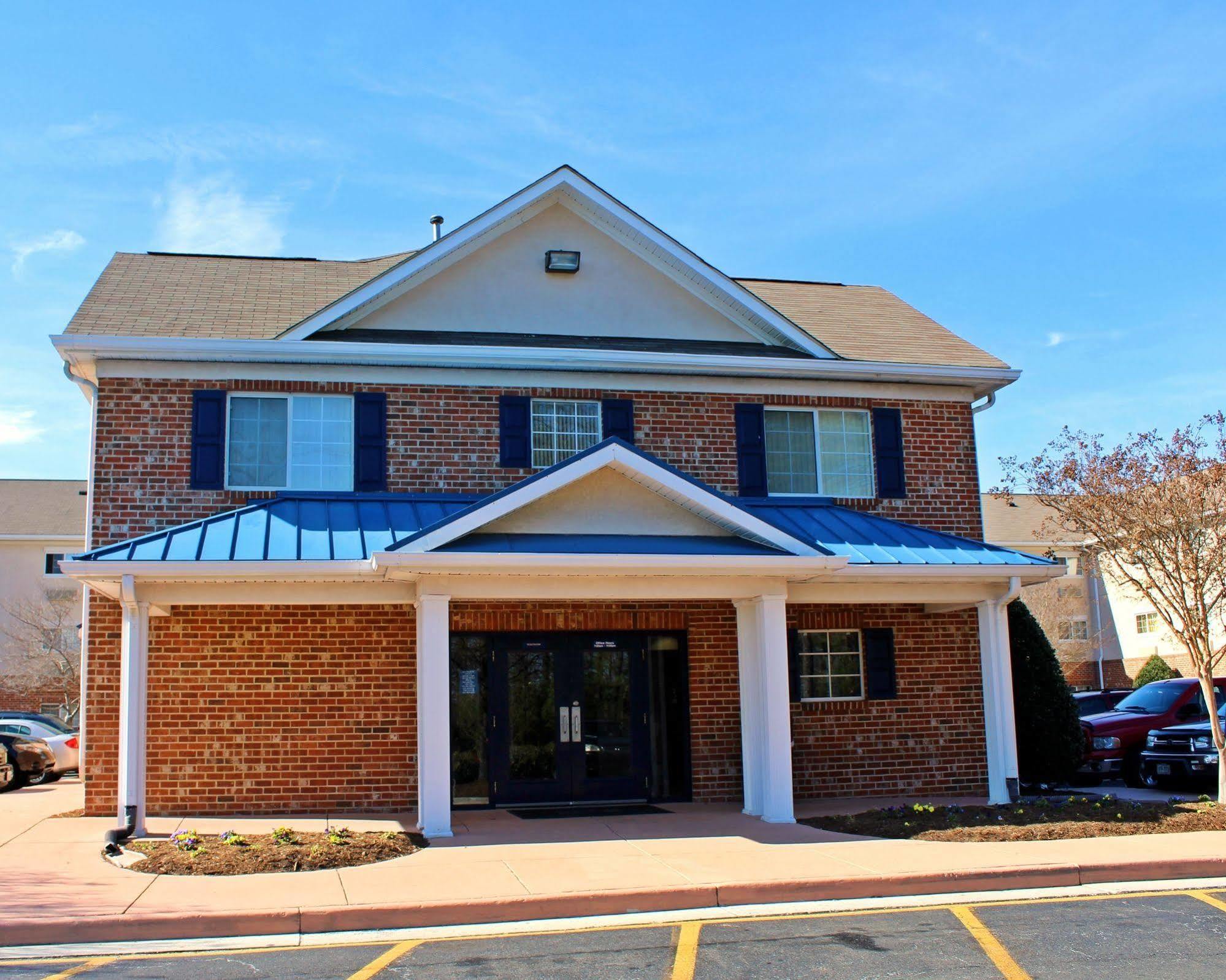 Motel 6-Richmond, Va - I-64 West เฮนริโค ภายนอก รูปภาพ